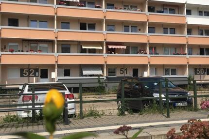 Wohnung Dessau-Roßlau Dessau - 3 Zimmer, 69 m&sup2;, 400&euro; | Angebot:22421914