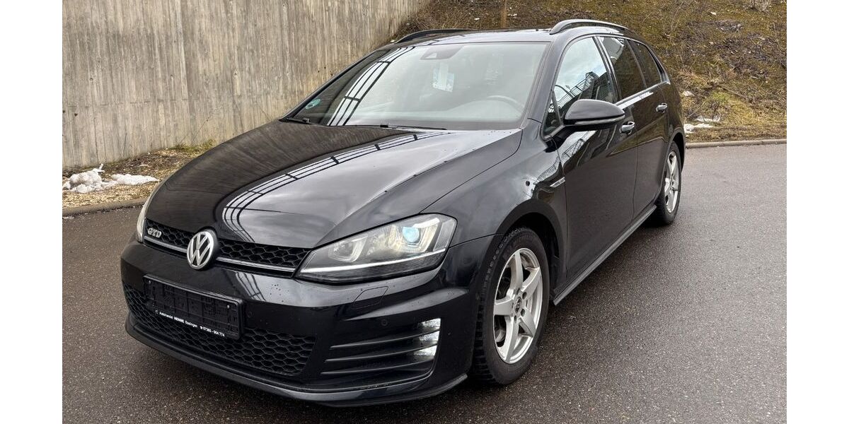 VW Golf 197.000 km 12.400 &euro; Essingen­­­ 73457