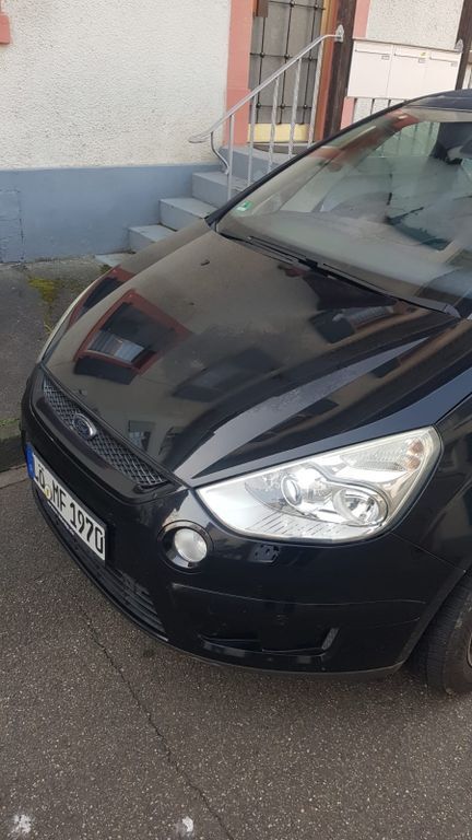 Ford S-Max 226.000 km 5.300 € Efringen-Kirchen 79588