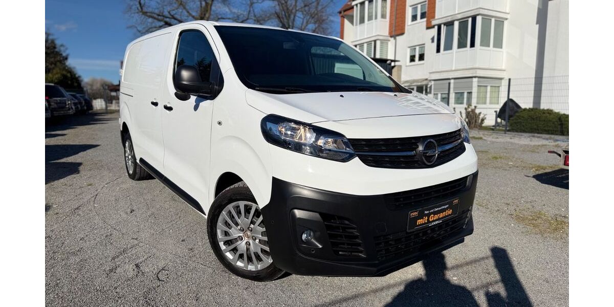 Opel Vivaro 198.000 km 12.390 &euro; Blankenfelde - Mahlow OT Dahlewitz 15827