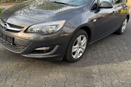 Opel Astra 182.000 km 3.999 &euro; Paderborn 33100