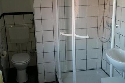 Wohnung Neuental - 2 Zimmer, 70 m&sup2;, 450&euro; | Angebot:25181644