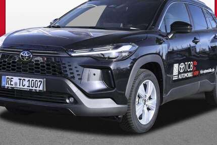 Toyota Corolla Cross 1.011 km 39.989 € Oberhausen 46149