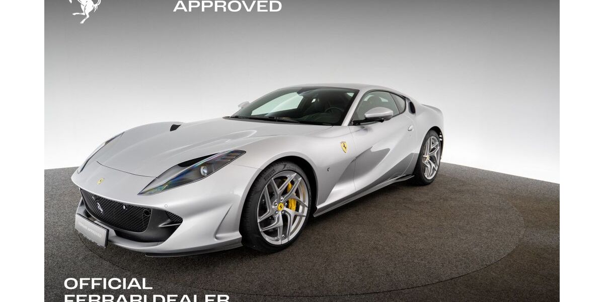 Ferrari 812 6.950 km 339.900 € Singen - Hohentwiel 78224