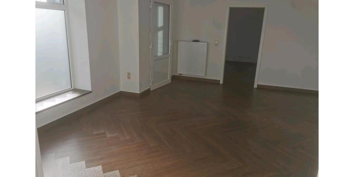 Erdgeschosswohnung zu vermieten zimmer