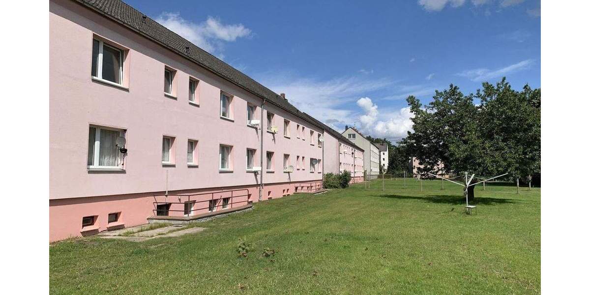 Etagenwohnung Plattenburg OT Glöwen Glöwen - 2 Zimmer, 49 m&sup2;, 295&euro; | Angebot:24793281