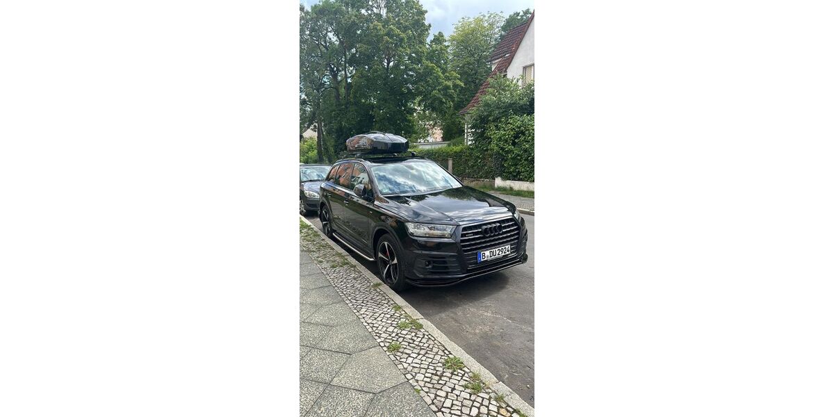 Audi Q7 209.000 km 33.000 &euro; berlin 10829