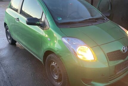 Toyota Yaris 191.000 km 1.500 &euro; Langerringen-Westerringen 86853