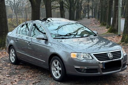 VW Passat 245.000 km 2.950 € Duisburg 47053
