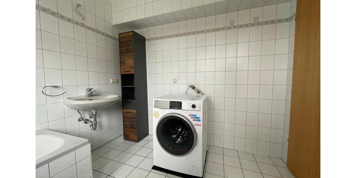 Etagenwohnung Dingelstädt - 2 Zimmer, 82 m&sup2;, 450&euro; | Angebot:25512324
