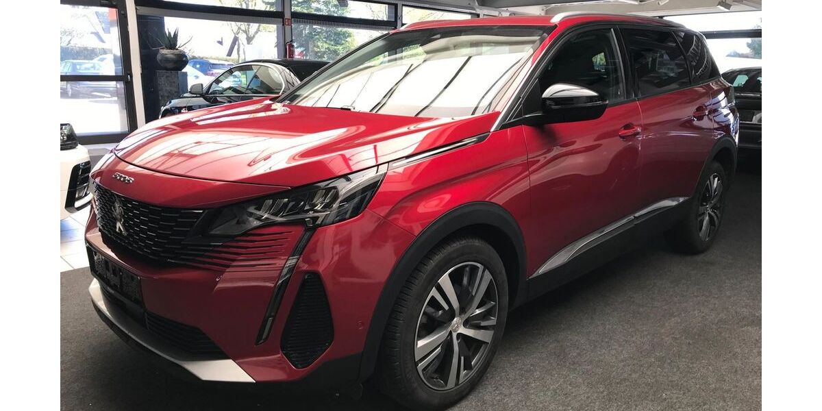 Peugeot 5008 74.000 km 25.990 &euro; Minden 32425