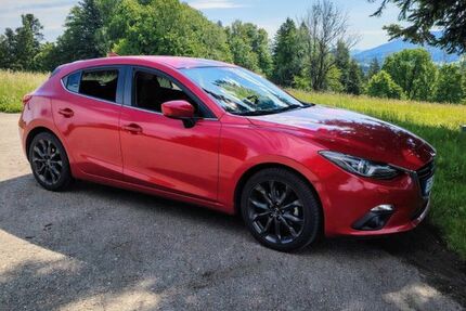 Mazda 3 175.000 km 8.000 &euro; Traunstein 83278
