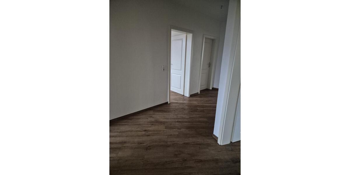 Etagenwohnung Kronach - 3 Zimmer, 90 m&sup2;, 850&euro; | Angebot:26232088