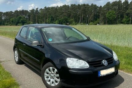 VW Golf 161.000 km 2.500 &euro; Wietze 29323