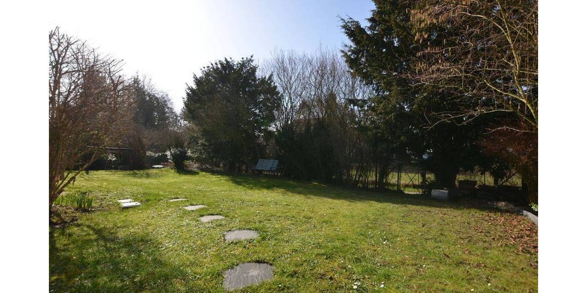 Einfamilienhaus Schwalbach am Taunus - 6 Zimmer, 248 m&sup2;, 1.490.000&euro; | Angebot:25939637