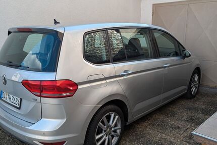 VW Touran 120.200 km 11.900 &euro; Griesheim 64347