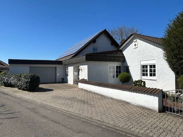 Haus zum Kaufen in Insheim 679.000 € 235 m²