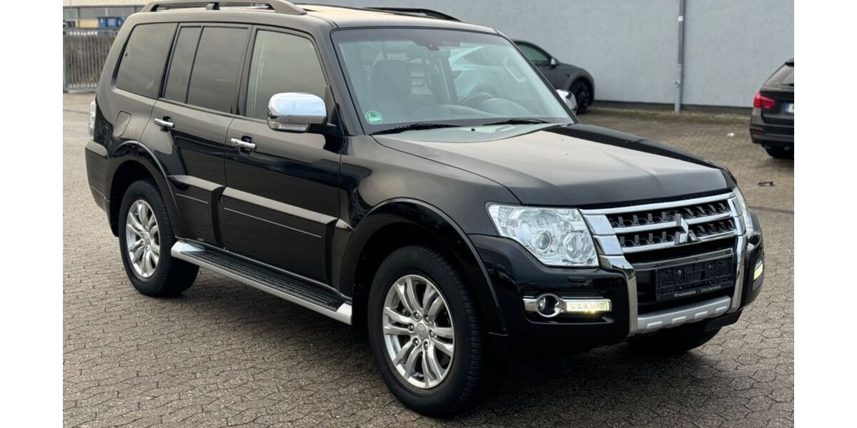 Mitsubishi Pajero 193.060 km 22.950 € Bornheim 53332