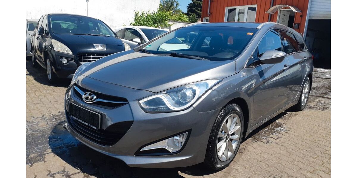 Hyundai i40 240.000 km 4.780 &euro; Saarlouis 66740