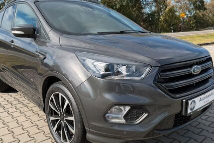 Ford Kuga 129.170 km 15.300 &euro; Treben 04617