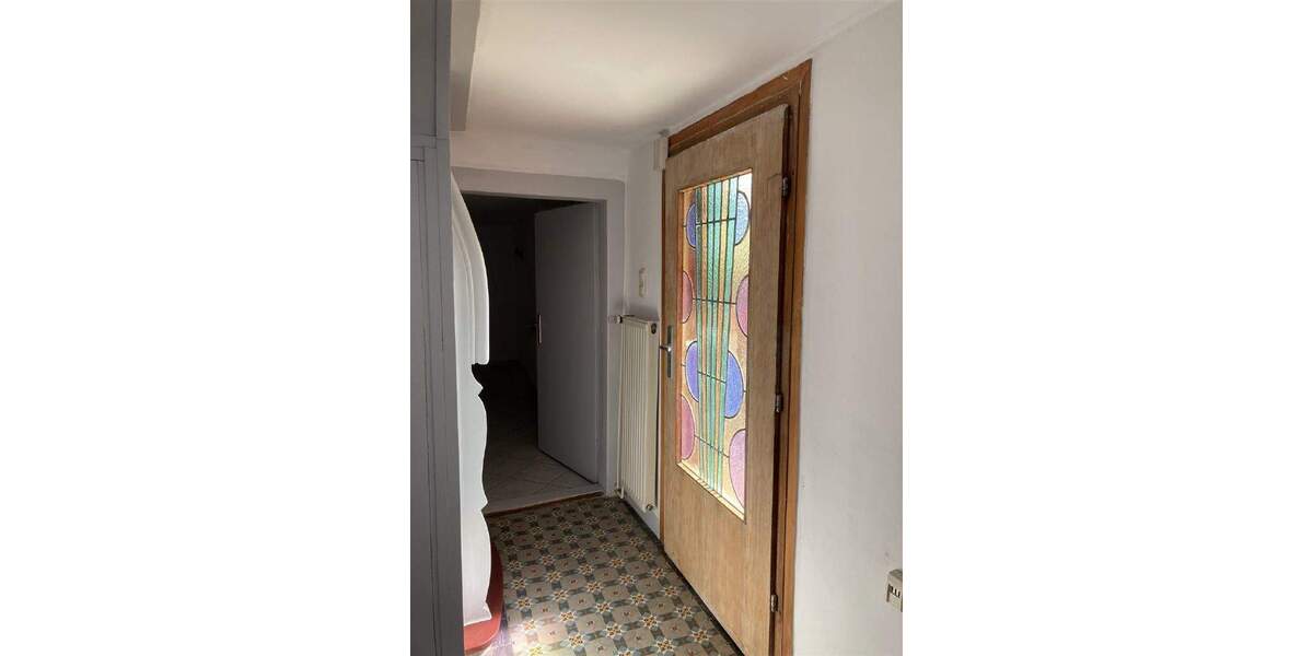 Einfamilienhaus Nidda Ober-Schmitten - 3 Zimmer, 104 m&sup2;, 140.000&euro; | Angebot:25771484