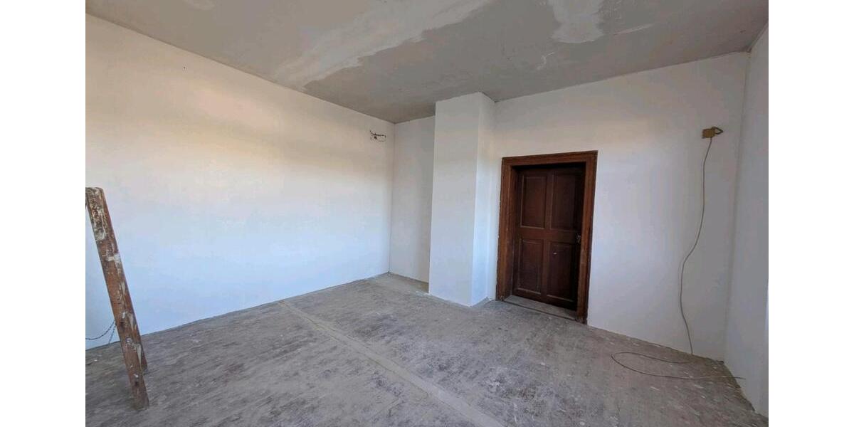 Reihenhaus Greiz - 6 Zimmer, 180 m&sup2;, 72.000&euro; | Angebot:22641100