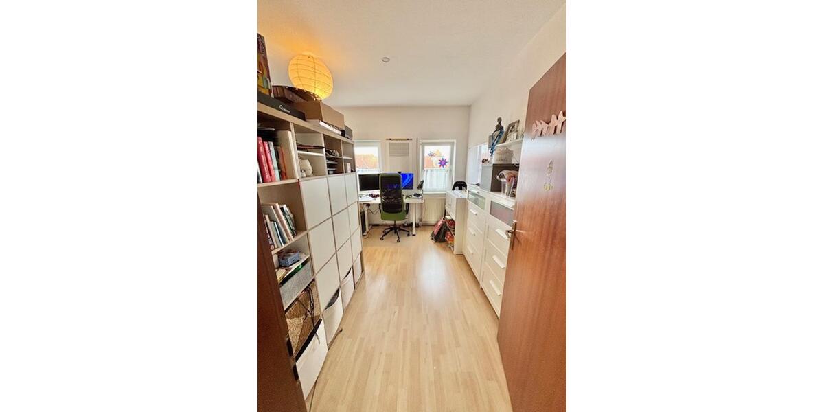 Etagenwohnung Schwetzingen - 4.5 Zimmer, 116 m&sup2;, 1.350&euro; | Angebot:25023191