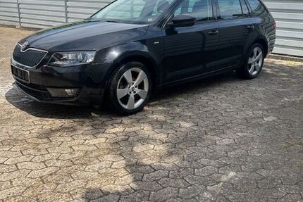 Skoda Octavia 96.000 km 9.000 &euro; Bremen 28779