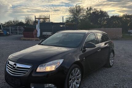 Opel Insignia 235.000 km 2.190 &euro; Menden 58708