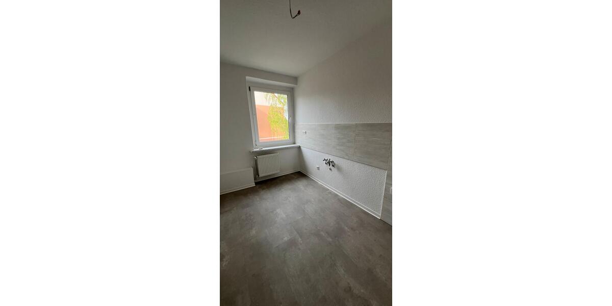 Etagenwohnung Gößnitz - 3 Zimmer, 62 m&sup2;, 360&euro; | Angebot:26378184