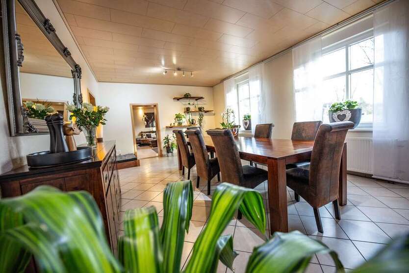 Haus zum Kaufen in Bottrop 485.000 € 200.37 m²