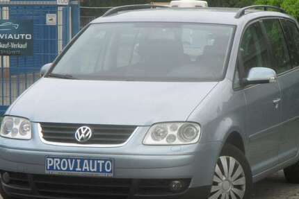 VW Touran 232.325 km 1.100 &euro; Hörlitz 01968