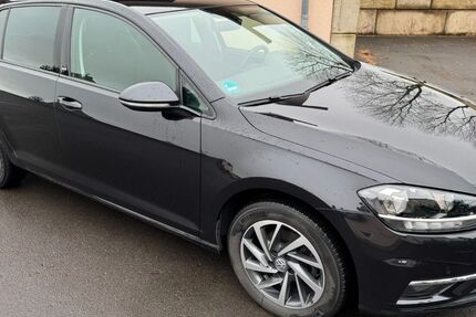 VW Golf 142.500 km 12.950 &euro; Auw bei Prüm 54597