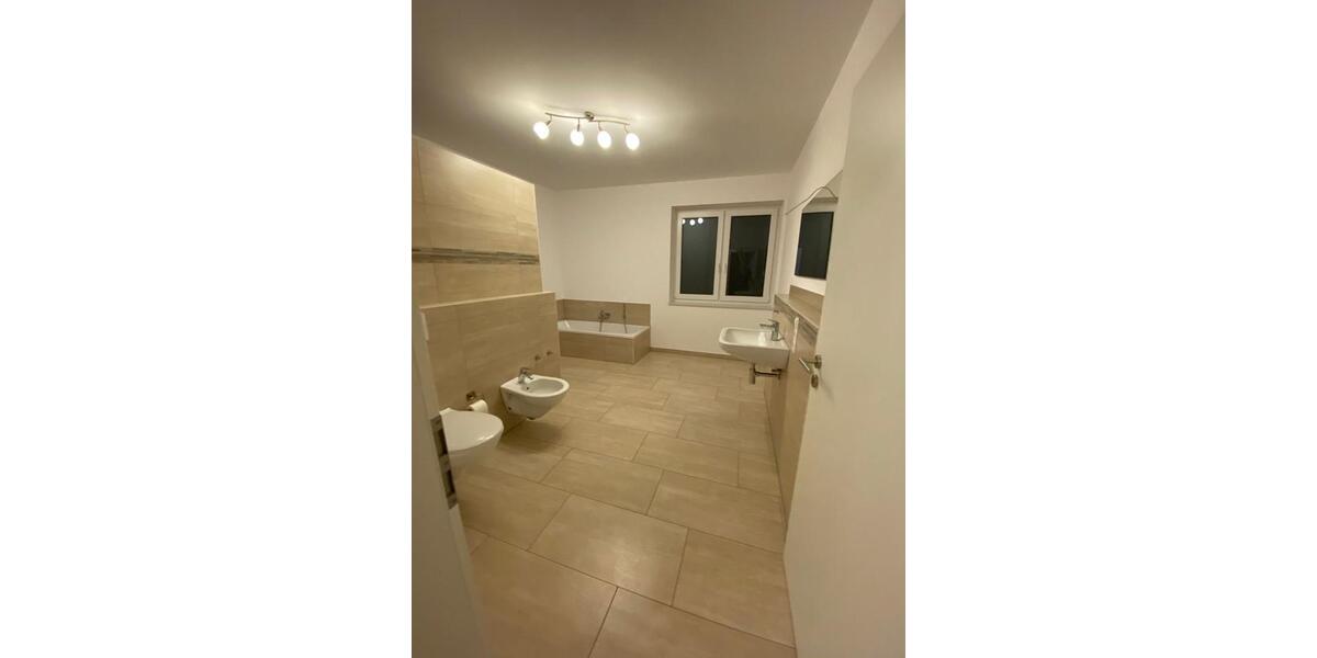 Doppelhaushälfte Rehden - 4 Zimmer, 130 m&sup2;, 1.100&euro; | Angebot:24771982