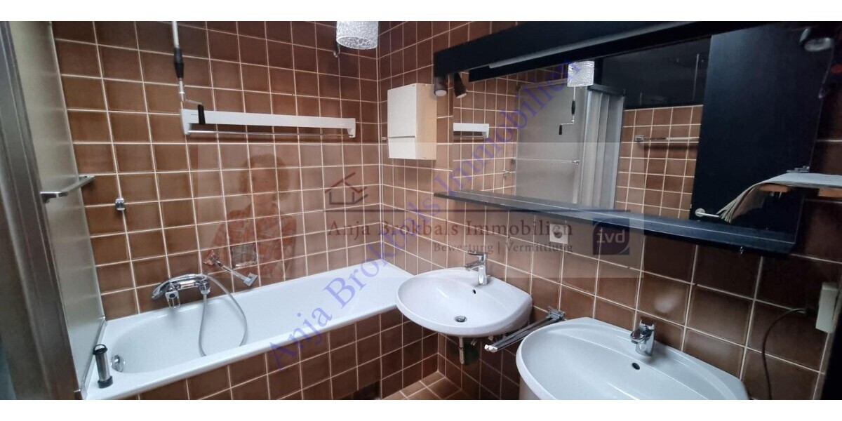 GT: Stadtnah, Reihenhaus mit Garage_provisionsfrei für Käufer - Reihenmittelhaus Gütersloh Isselhorst | Angebot:26039266