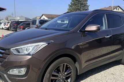 Hyundai SANTA FE 213.000 km 9.900 &euro; Altdorf / Landshut 84032