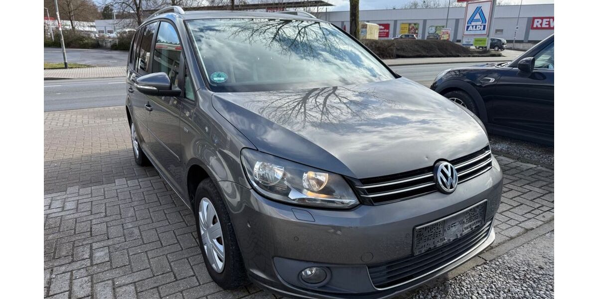 VW Touran 125.081 km 7.750 &euro; Seesen 38723