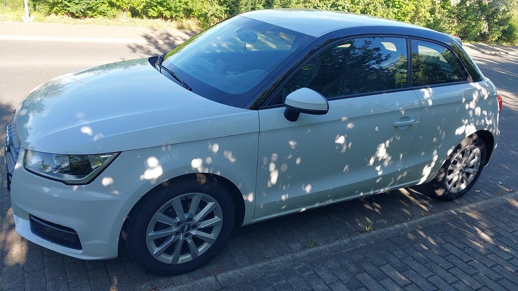 Audi A1 90.700 km 9.800 &euro; Walldürn 74731