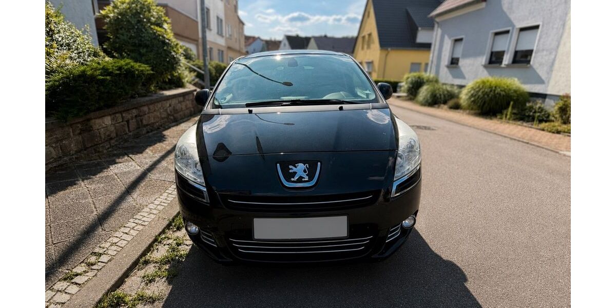 Peugeot 5008 243.500 km 3.300 &euro; Saarbrücken 66121