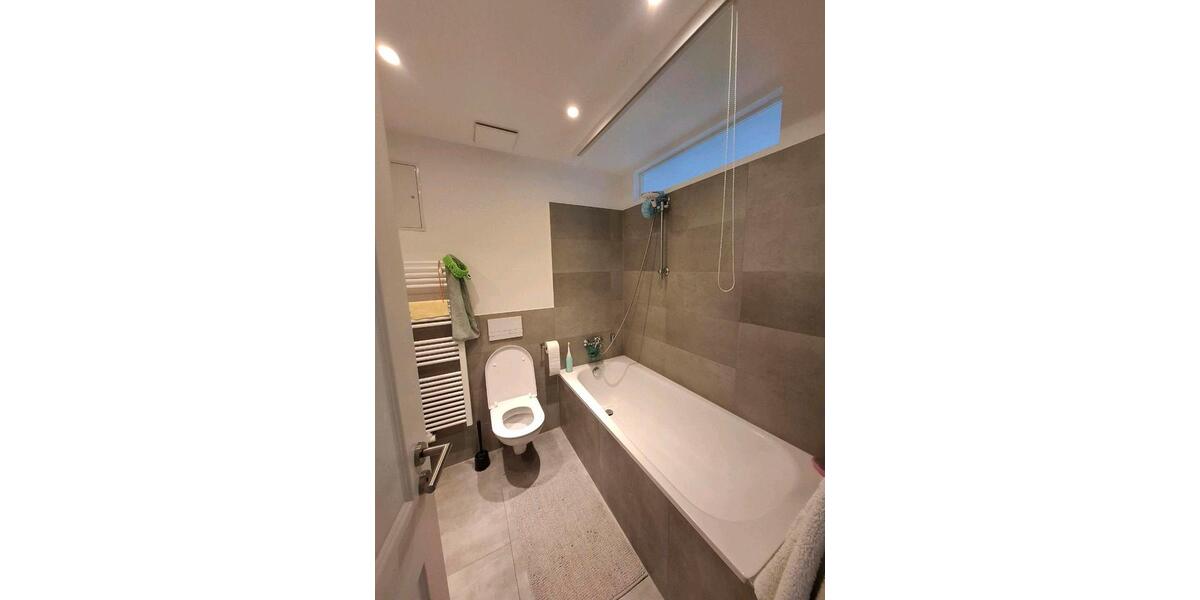 Dachgeschoßwohnung Leipzig Ost - 2 Zimmer, 74 m&sup2;, 880&euro; | Angebot:25536098