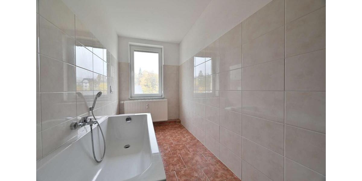 Etagenwohnung Burkhardtsdorf - 3 Zimmer, 68 m&sup2;, 339&euro; | Angebot:24689819