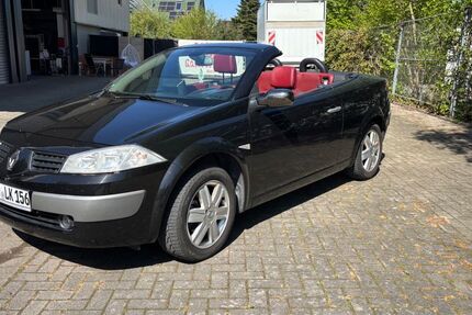 Renault Megane 147.800 km 3.200 &euro; Bad Salzuflen 32107