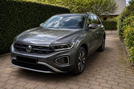 VW T-Roc 13.264 km 28.900 &euro; Dassendorf 21521