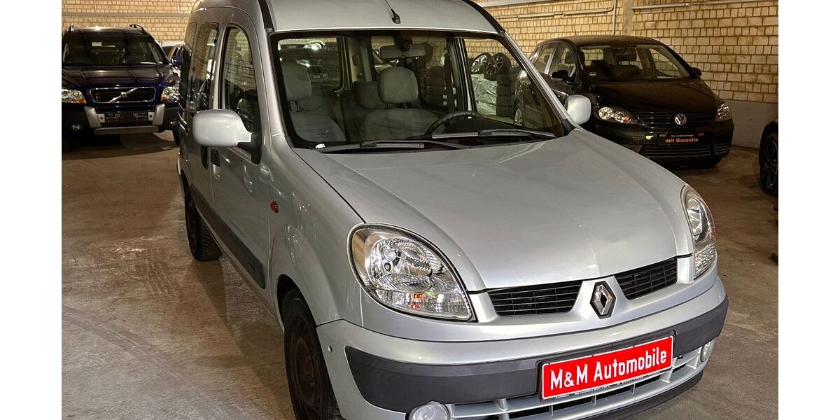 Renault Kangoo 135.400 km 4.450 &euro; Hamburg 21079