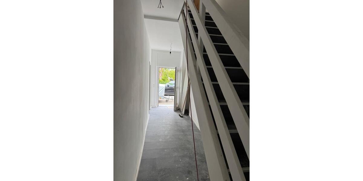 Reihenhaus Viersen Sittard - 5 Zimmer, 148 m&sup2;, 1.700&euro; | Angebot:26547236