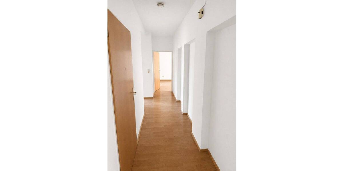 Etagenwohnung Schweinfurt Innenstadt - 4 Zimmer, 140 m&sup2;, 1.450&euro; | Angebot:26882885
