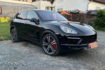 Porsche Cayenne 196.000 km 21.499 &euro; Bad König 64732