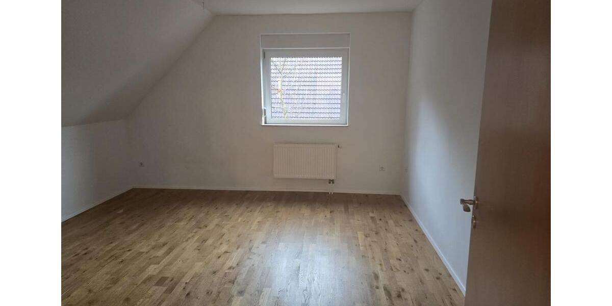 Einfamilienhaus Achim - 6 Zimmer, 168 m&sup2;, 1.900&euro; | Angebot:23623258