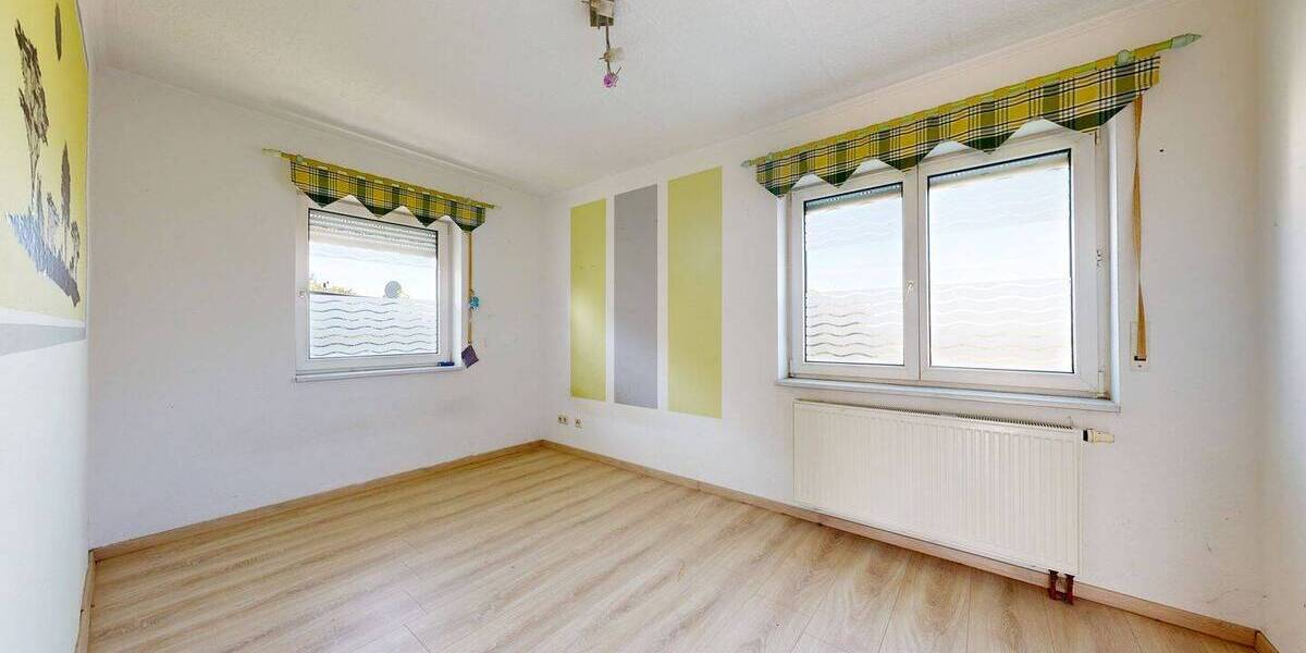 Einfamilienhaus Naumburg (Saale) Flemmingen - 9 Zimmer, 170 m&sup2;, 329.000&euro; | Angebot:26016492