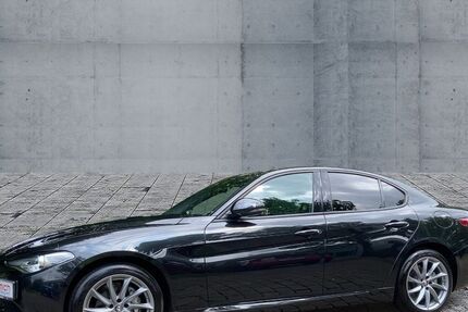 Alfa Romeo Giulia 2.800 km 33.800 &euro; Ansbach 91522